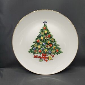 Jamestown China Christmas Tree Dinner Plate with Gold Trim 11"